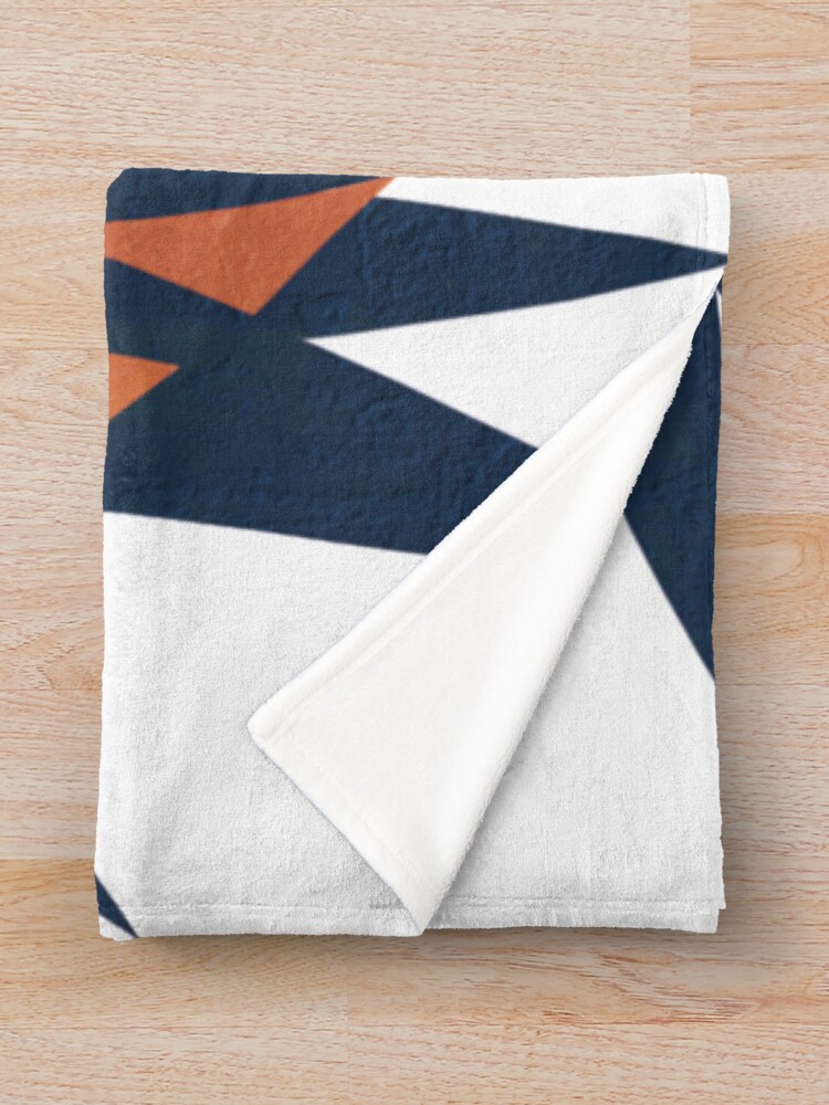 Minimalist Kamina Throw Blanket - Image 2